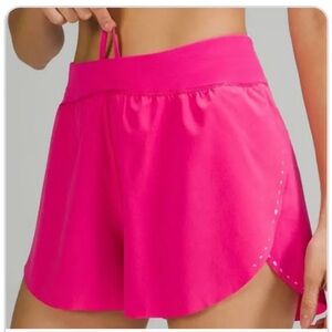 Hot pink lulu find your pace shorts sz 18